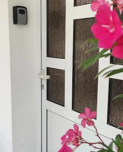 Ante Apartamento