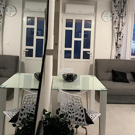 Ante 아파트 스플리트